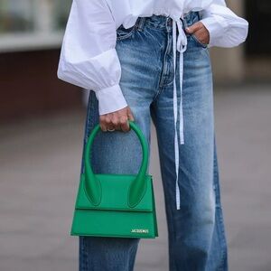 Jacquemus Le Chiquito Medium Handbag